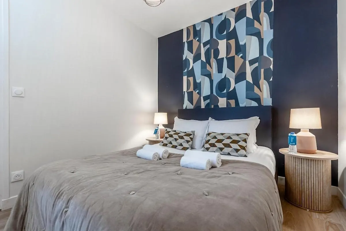 B32#Republique#1Bedroom#Marais#Paris03#Ac